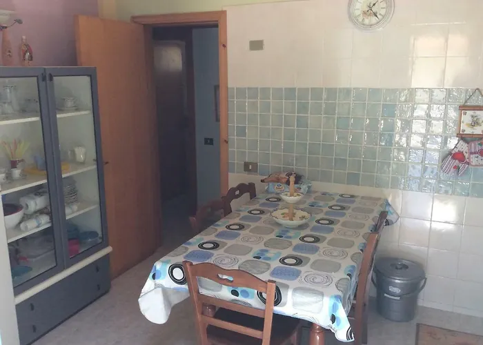 Facen 公寓 Gardeládes